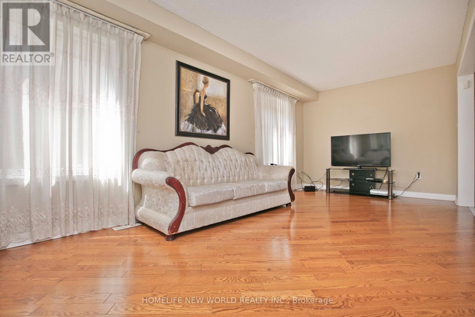 19 Charles Brown Road, Markham, Ontario  L3S 4T3 - Photo 7 - N13749558