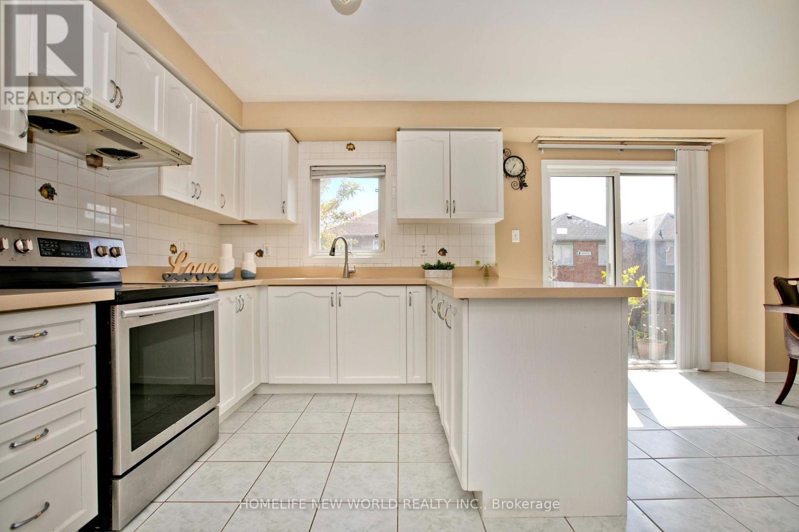 19 Charles Brown Road, Markham, Ontario  L3S 4T3 - Photo 9 - N13749558