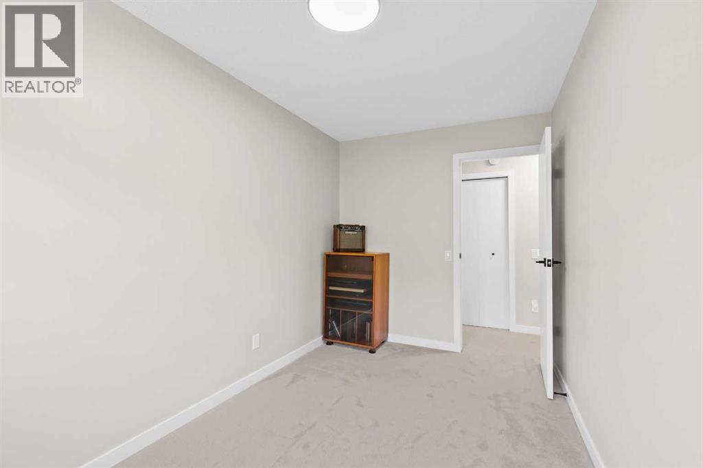18 Glorond Place, Okotoks, Alberta  T1S 1Y7 - Photo 29 - A2342044