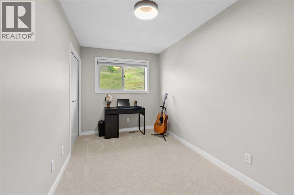18 Glorond Place, Okotoks, Alberta  T1S 1Y7 - Photo 28 - A2342044