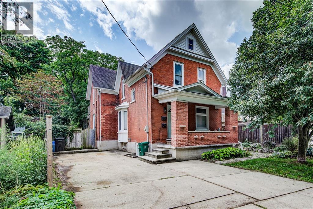 81 WILLOW Street, Waterloo, Ontario