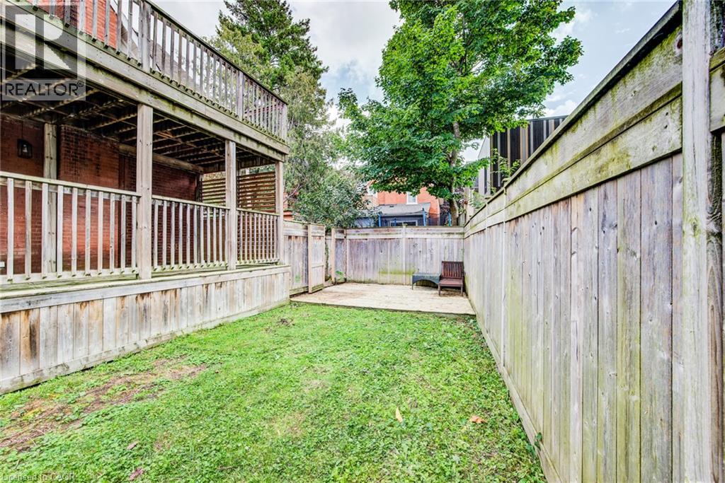 81 Willow Street, Waterloo, Ontario  N2J 1W3 - Photo 13 - 40860943