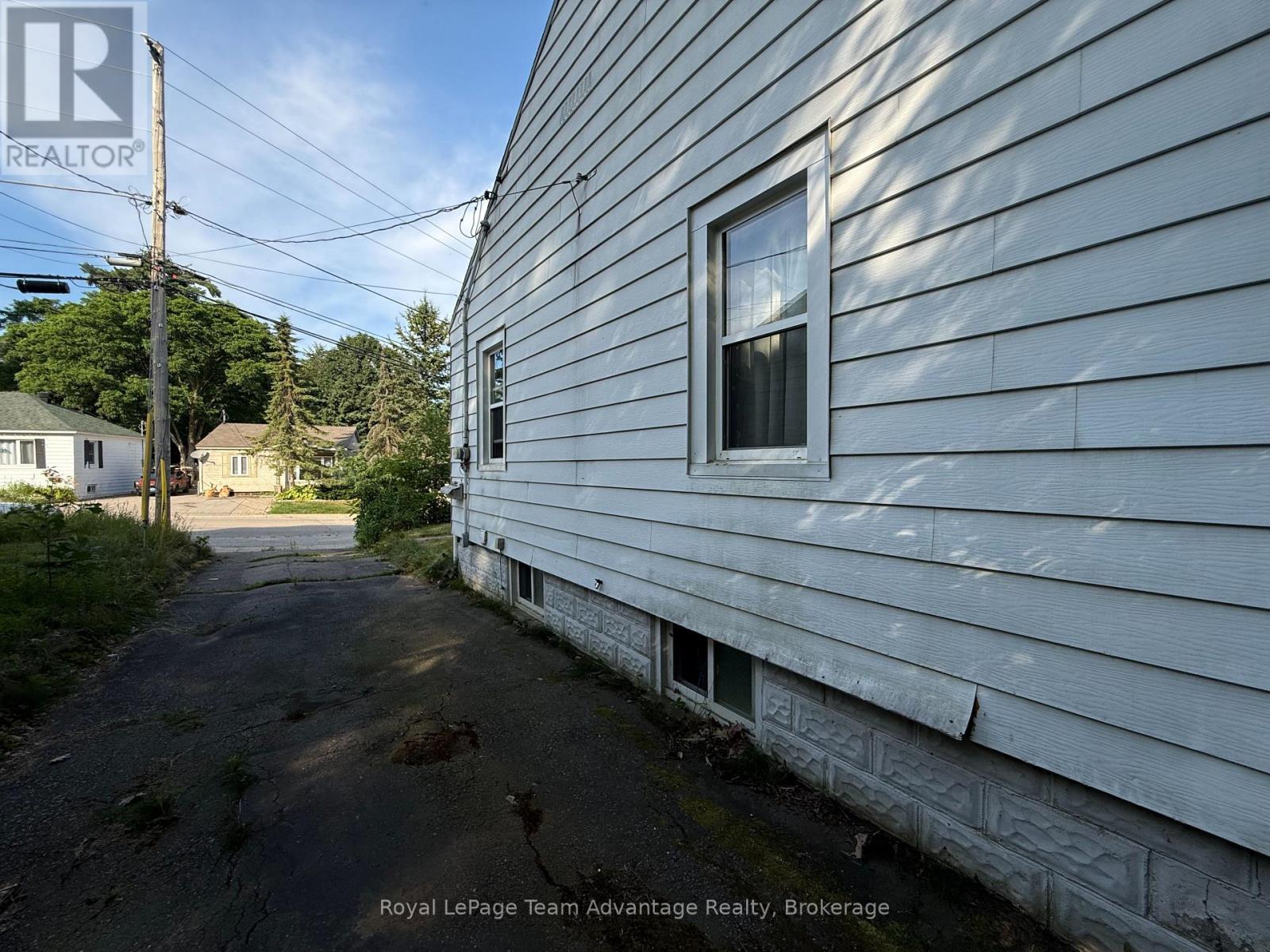 24 Hillcrest Avenue, Parry Sound, Ontario  P2A 1L4 - Photo 23 - X13744764