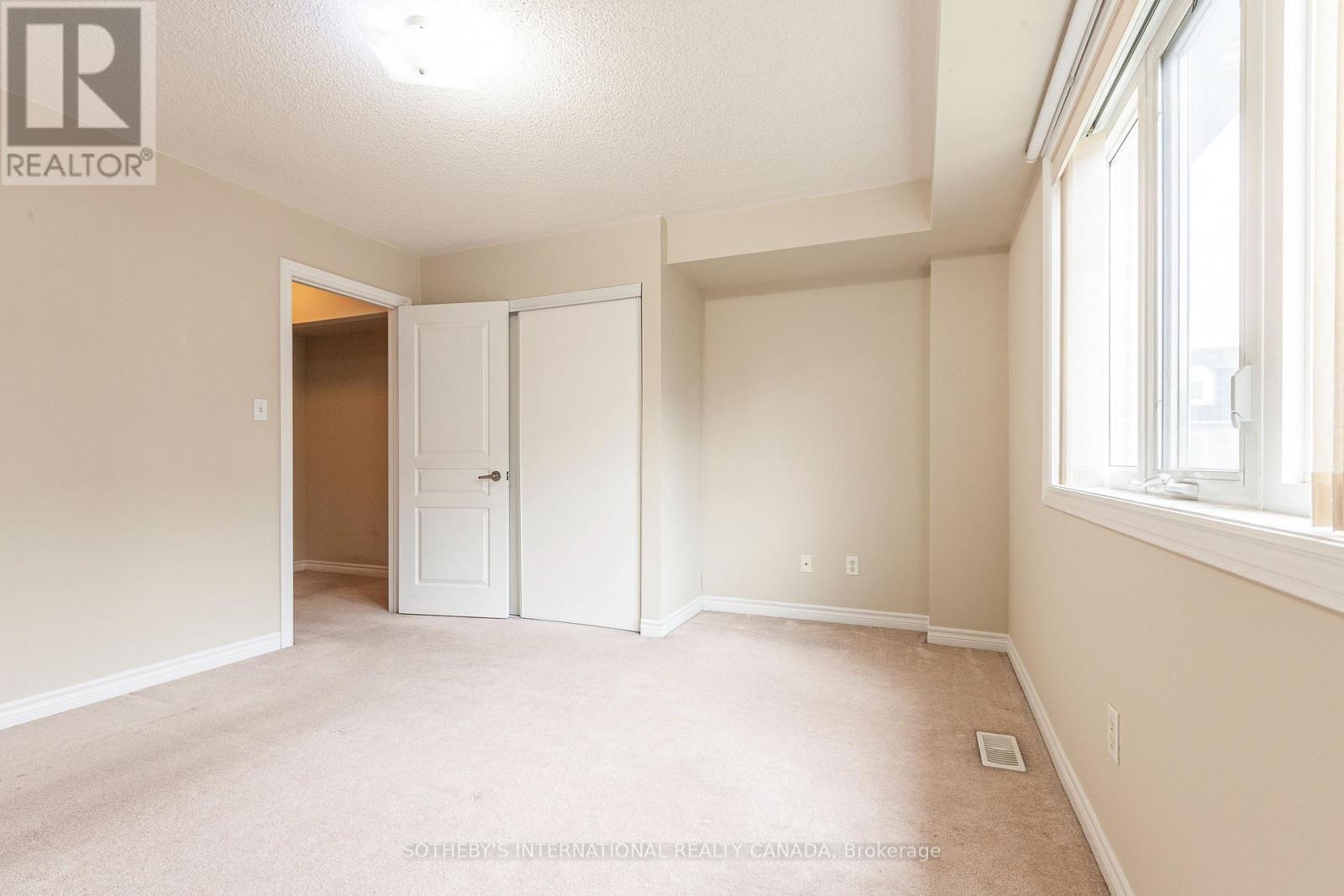 60 Routliffe Lane, Toronto, Ontario  M2N 0A5 - Photo 15 - C13748790
