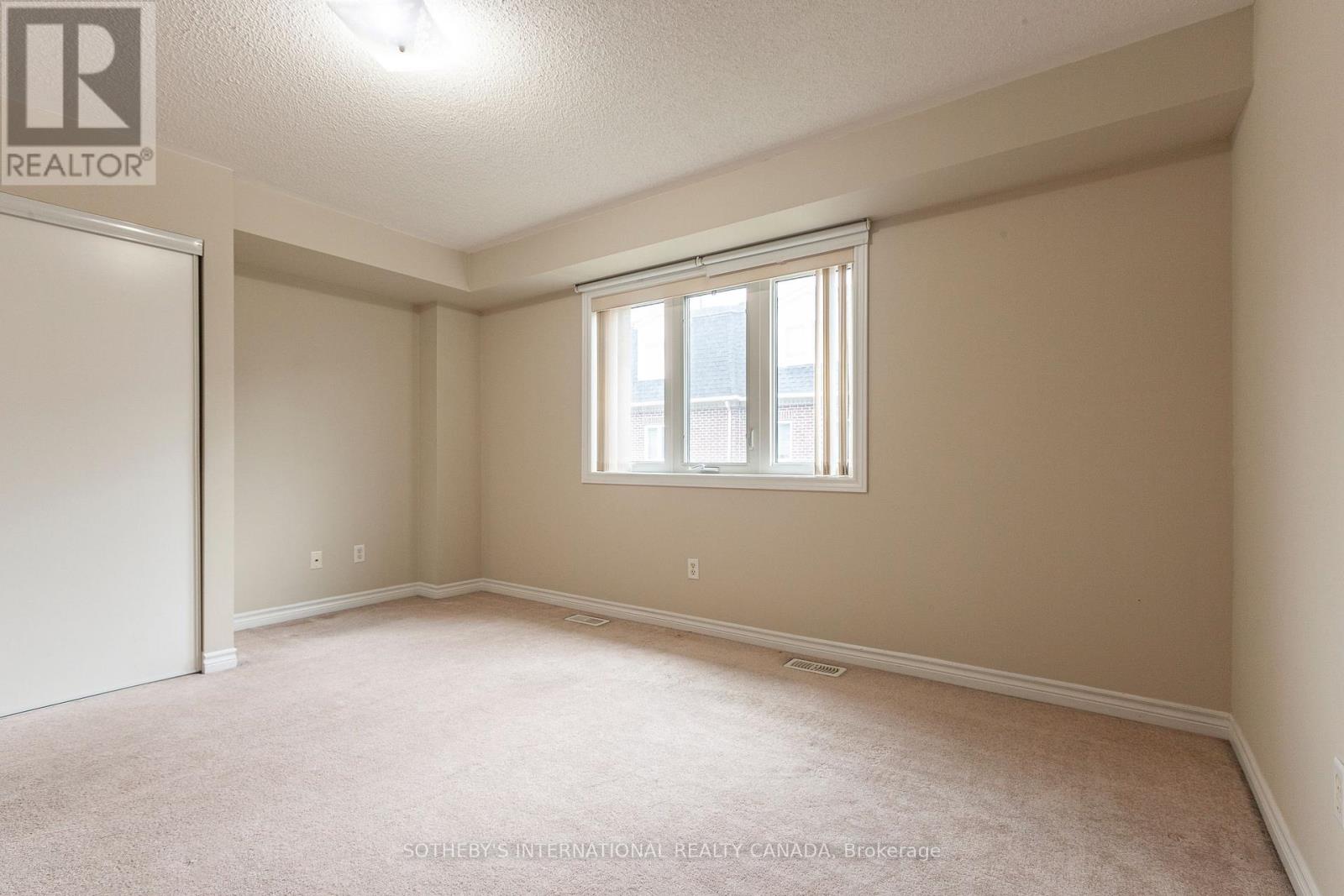 60 Routliffe Lane, Toronto, Ontario  M2N 0A5 - Photo 14 - C13748790
