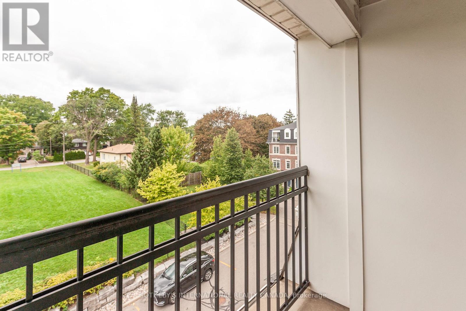 60 Routliffe Lane, Toronto, Ontario  M2N 0A5 - Photo 27 - C13748790