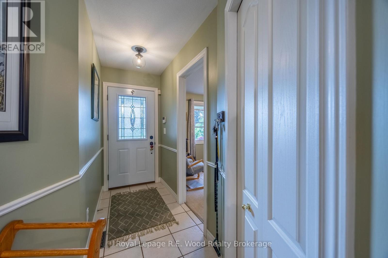 23 Peach Street, Tillsonburg, Ontario  N4G 5N8 - Photo 3 - X13749616