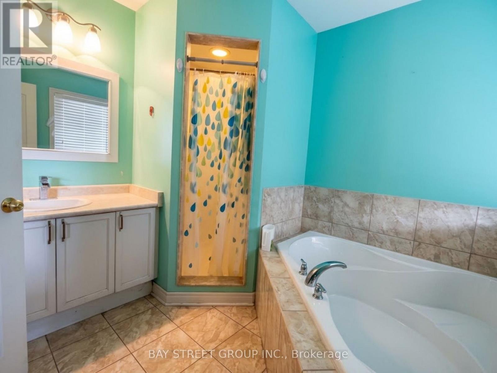 63 Aylesworth Avenue, Clarington, Ontario  L1E 3J8 - Photo 15 - E13749602