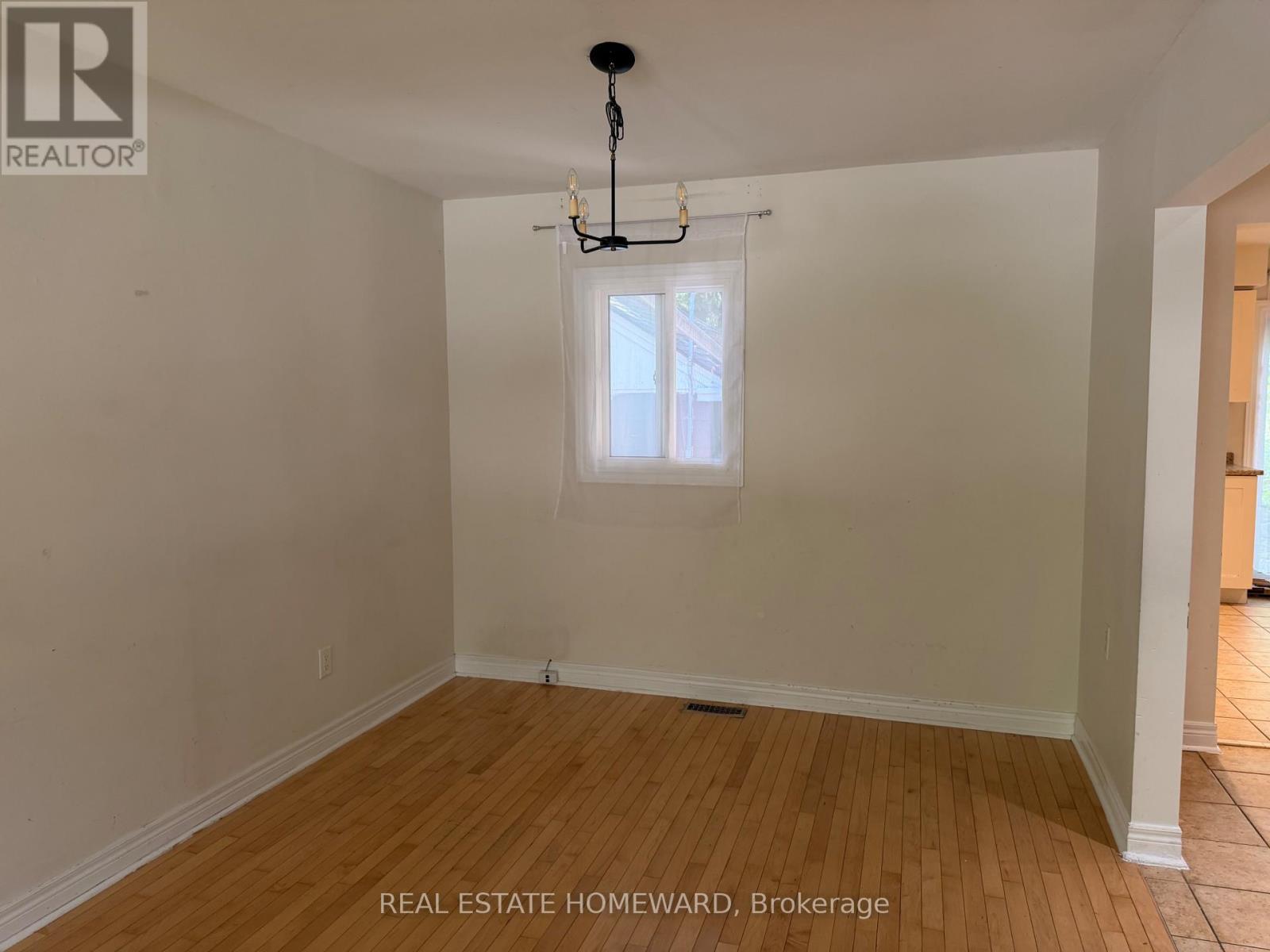 120 Baker Avenue, Richmond Hill, Ontario  L4C 1X4 - Photo 13 - N13749598