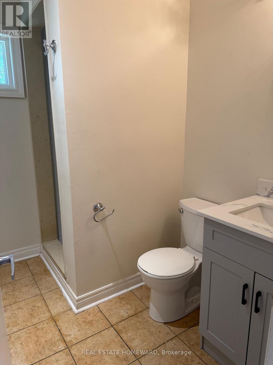120 Baker Avenue, Richmond Hill, Ontario  L4C 1X4 - Photo 7 - N13749598