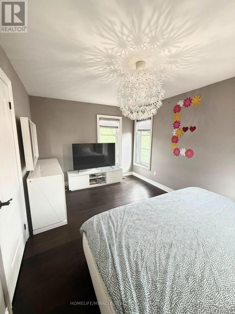 4 - 8441 Islington Avenue, Vaughan, Ontario  L4L 1X3 - Photo 12 - N13749600