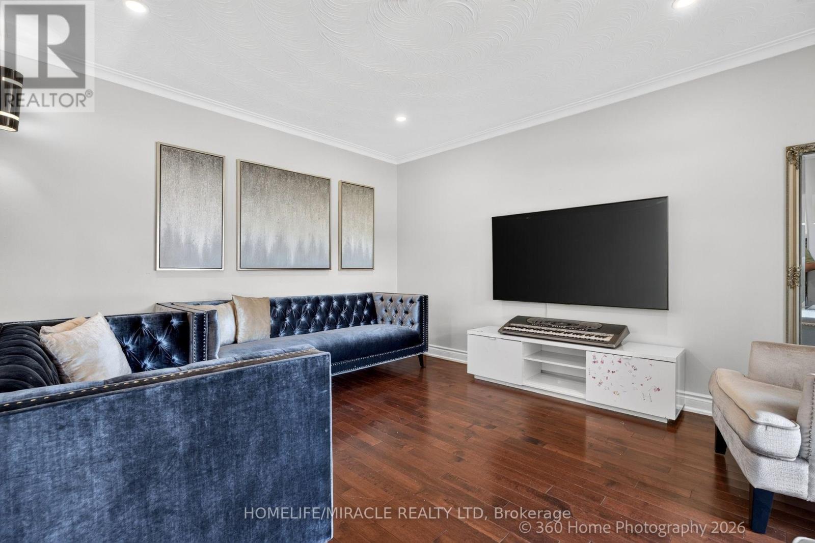 178 Kingsview Boulevard, Toronto, Ontario  M9R 1V5 - Photo 11 - W13749610