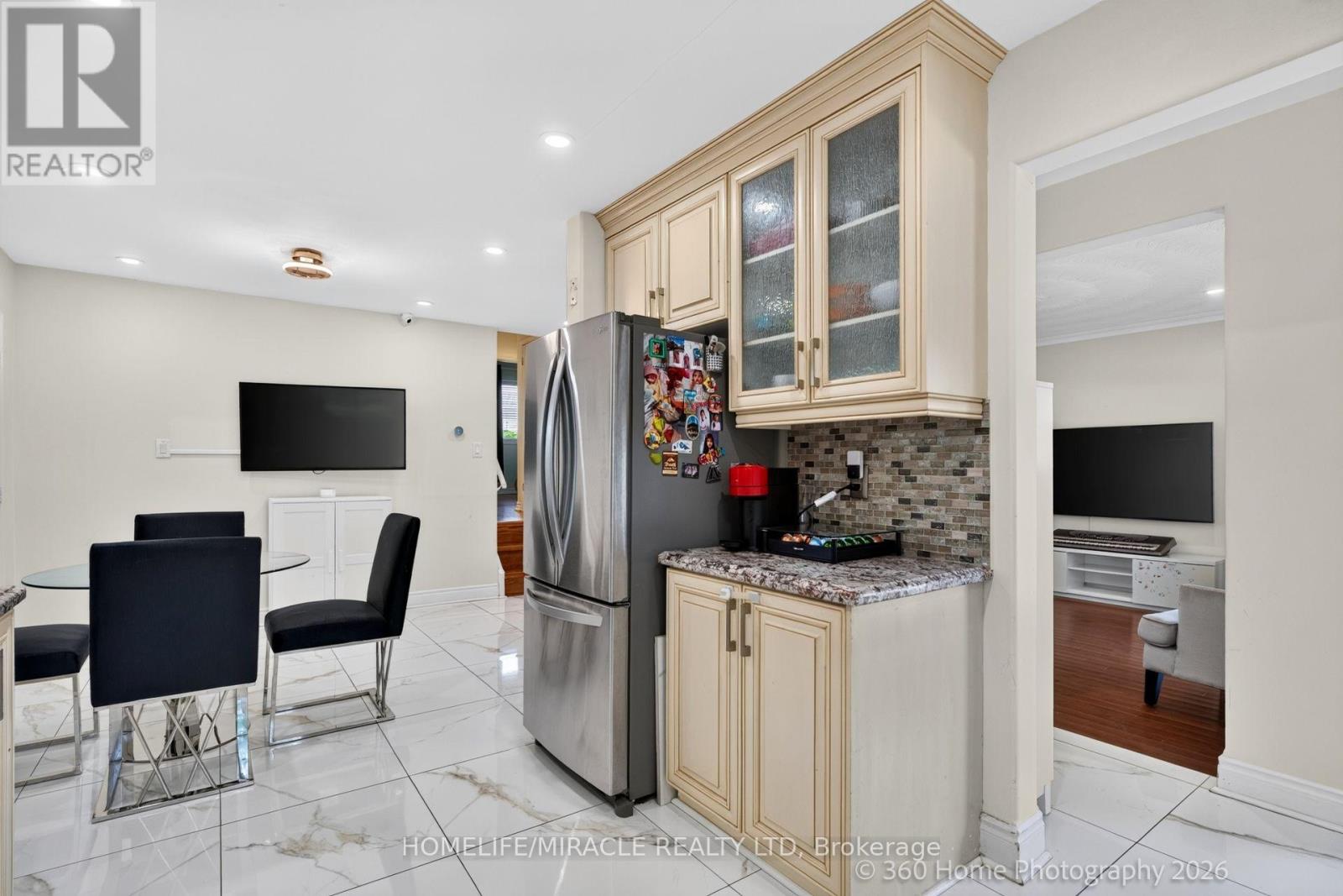 178 Kingsview Boulevard, Toronto, Ontario  M9R 1V5 - Photo 14 - W13749610