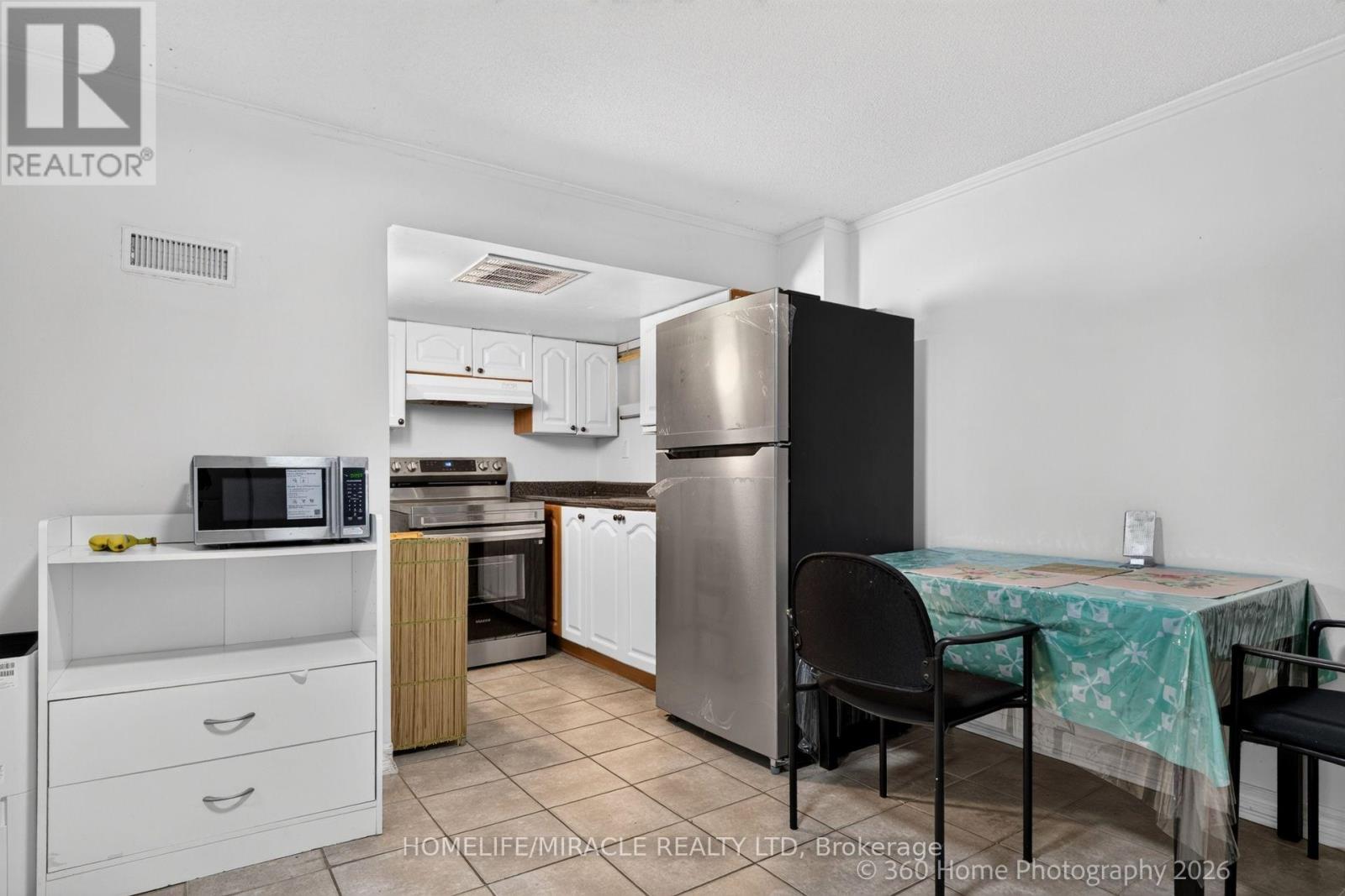 178 Kingsview Boulevard, Toronto, Ontario  M9R 1V5 - Photo 23 - W13749610
