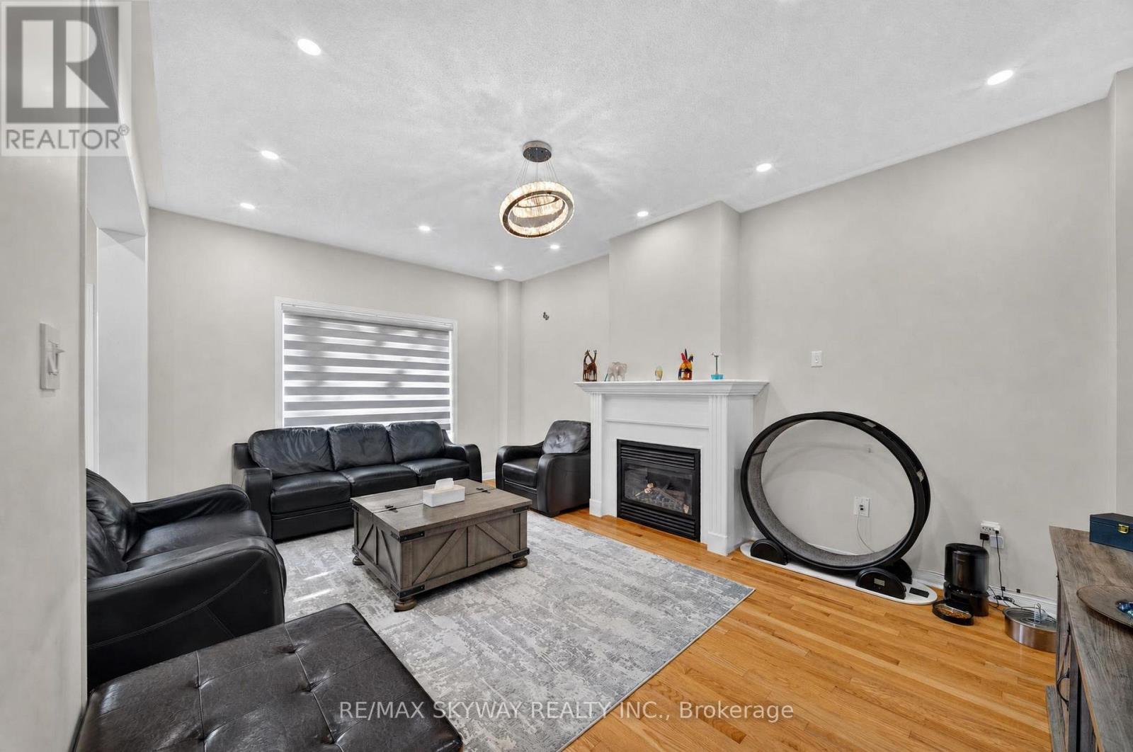 59 Crystal Glen Crescent, Brampton, Ontario  L6X 0K2 - Photo 18 - W13749618
