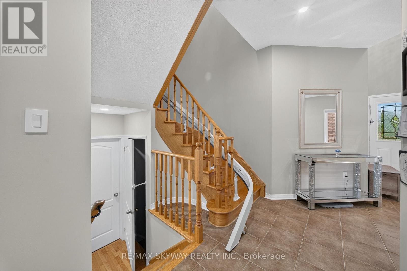 59 Crystal Glen Crescent, Brampton, Ontario  L6X 0K2 - Photo 20 - W13749618
