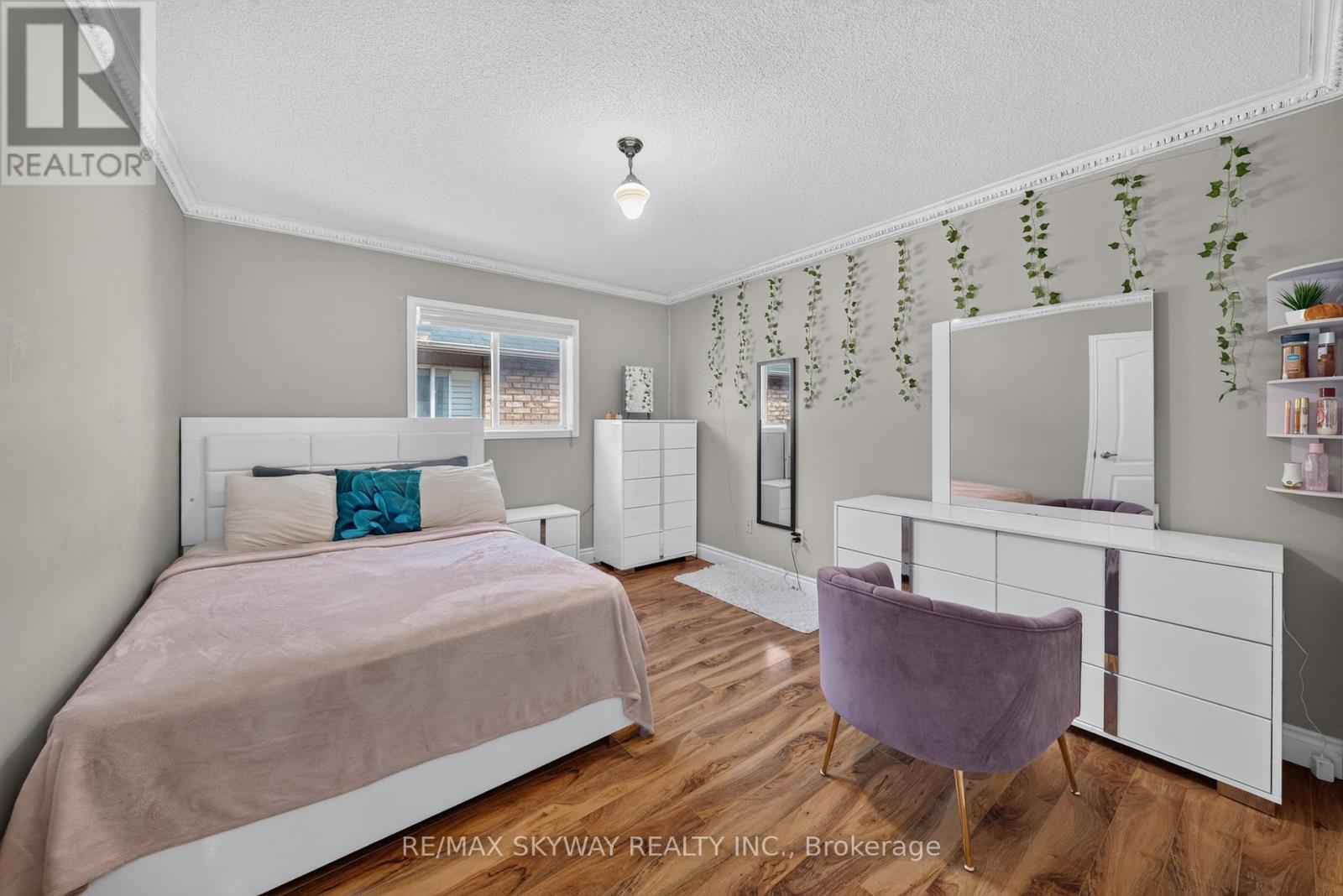59 Crystal Glen Crescent, Brampton, Ontario  L6X 0K2 - Photo 26 - W13749618