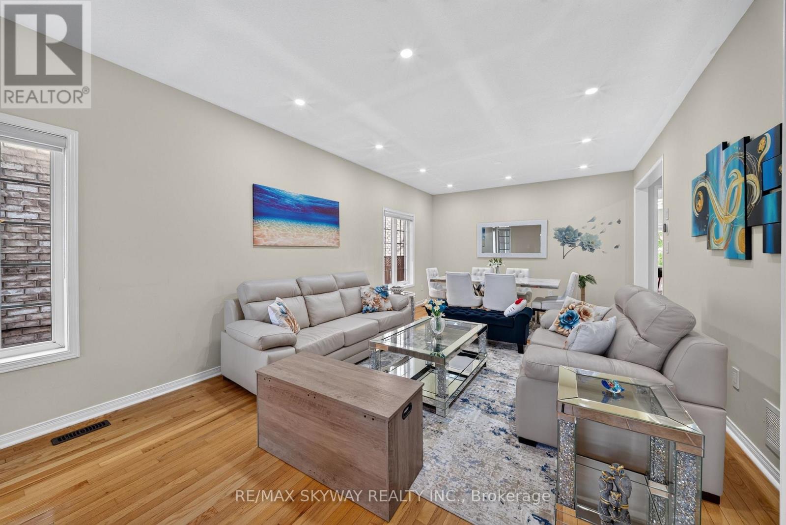 59 Crystal Glen Crescent, Brampton, Ontario  L6X 0K2 - Photo 7 - W13749618