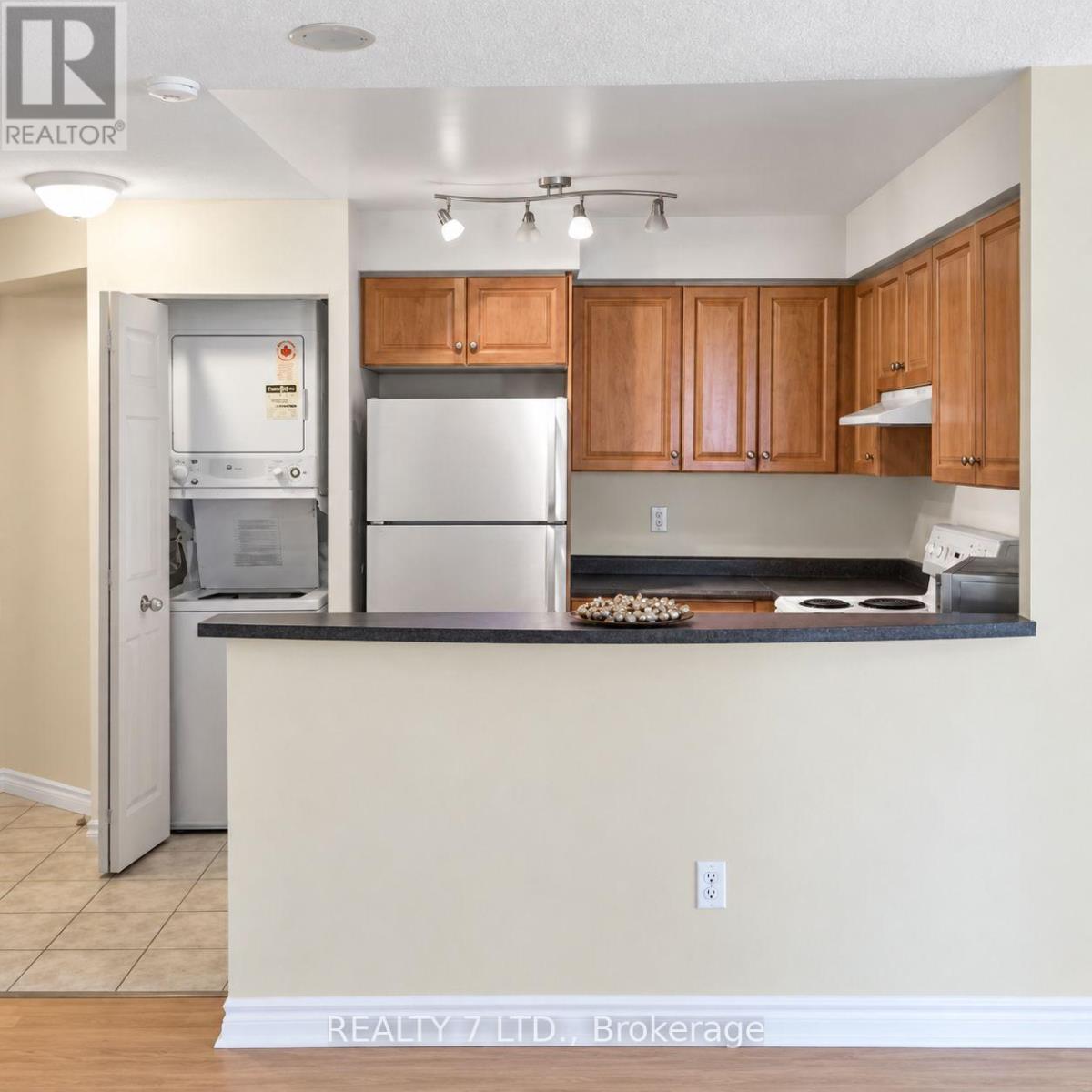 1010 - 150 Fairview Mall Drive, Toronto, Ontario  M2J 4T1 - Photo 13 - C13748936