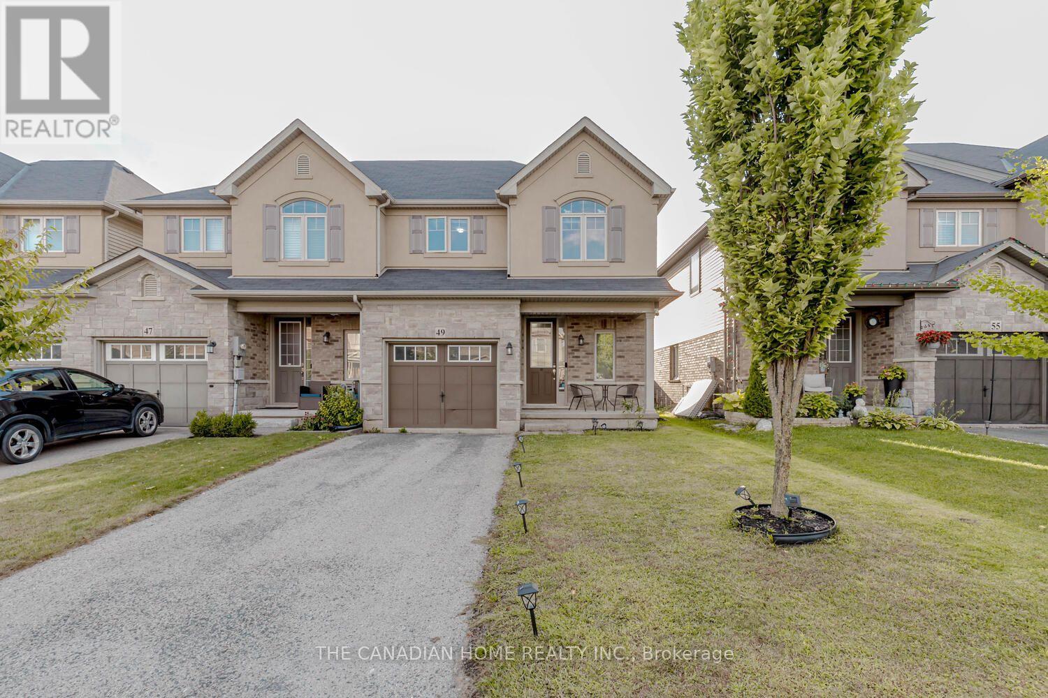 49 Sexton Crescent, Hamilton, Ontario  L9G 0E3 - Photo 2 - X13749612