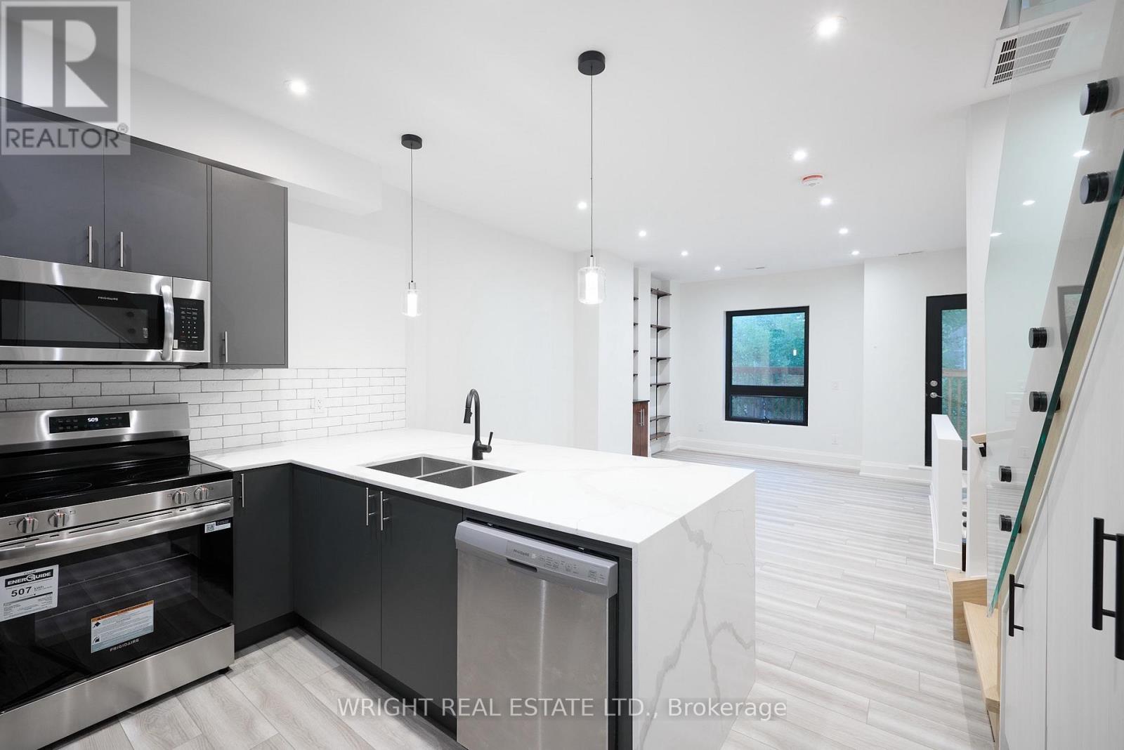 71 Oxford Street, Toronto, Ontario  M5T 1P2 - Photo 6 - C13724898