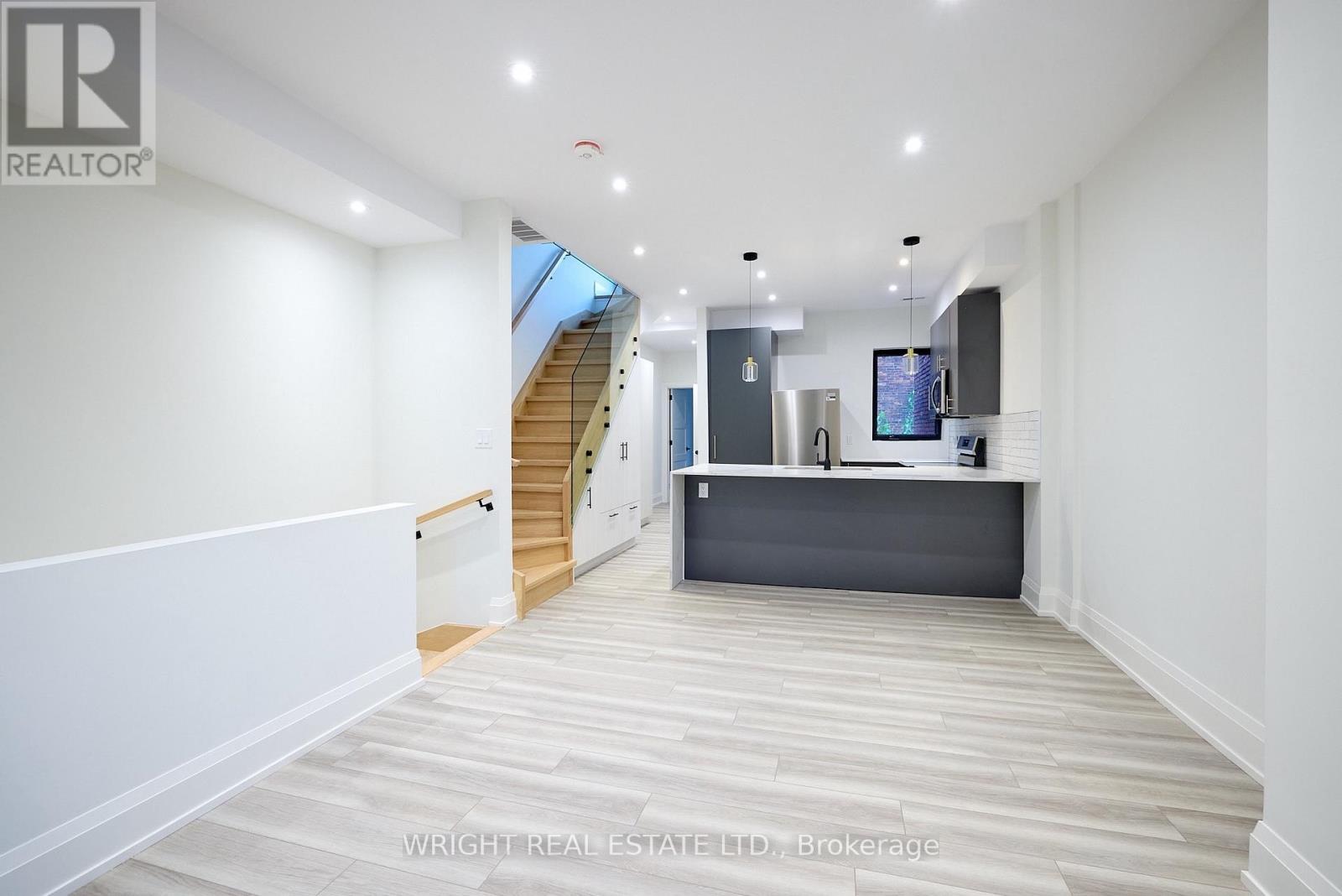71 Oxford Street, Toronto, Ontario  M5T 1P2 - Photo 9 - C13724898