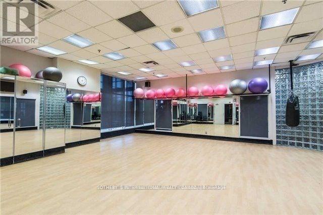 1207 - 99 Harbour Square, Toronto, Ontario  M5J 2H2 - Photo 16 - C13749642