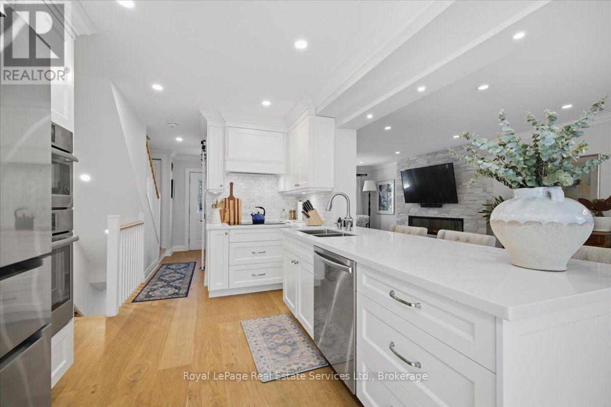 5 - 2120 Marine Drive, Oakville, Ontario  L6L 1B7 - Photo 9 - W13749638