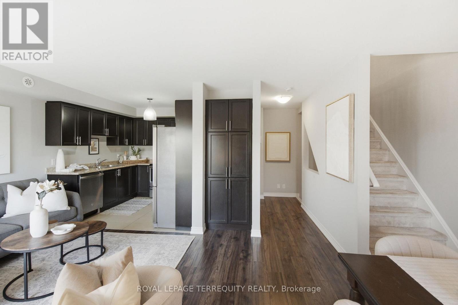 52 Artania Street, Oshawa, Ontario  L1L 0E6 - Photo 19 - E13749626