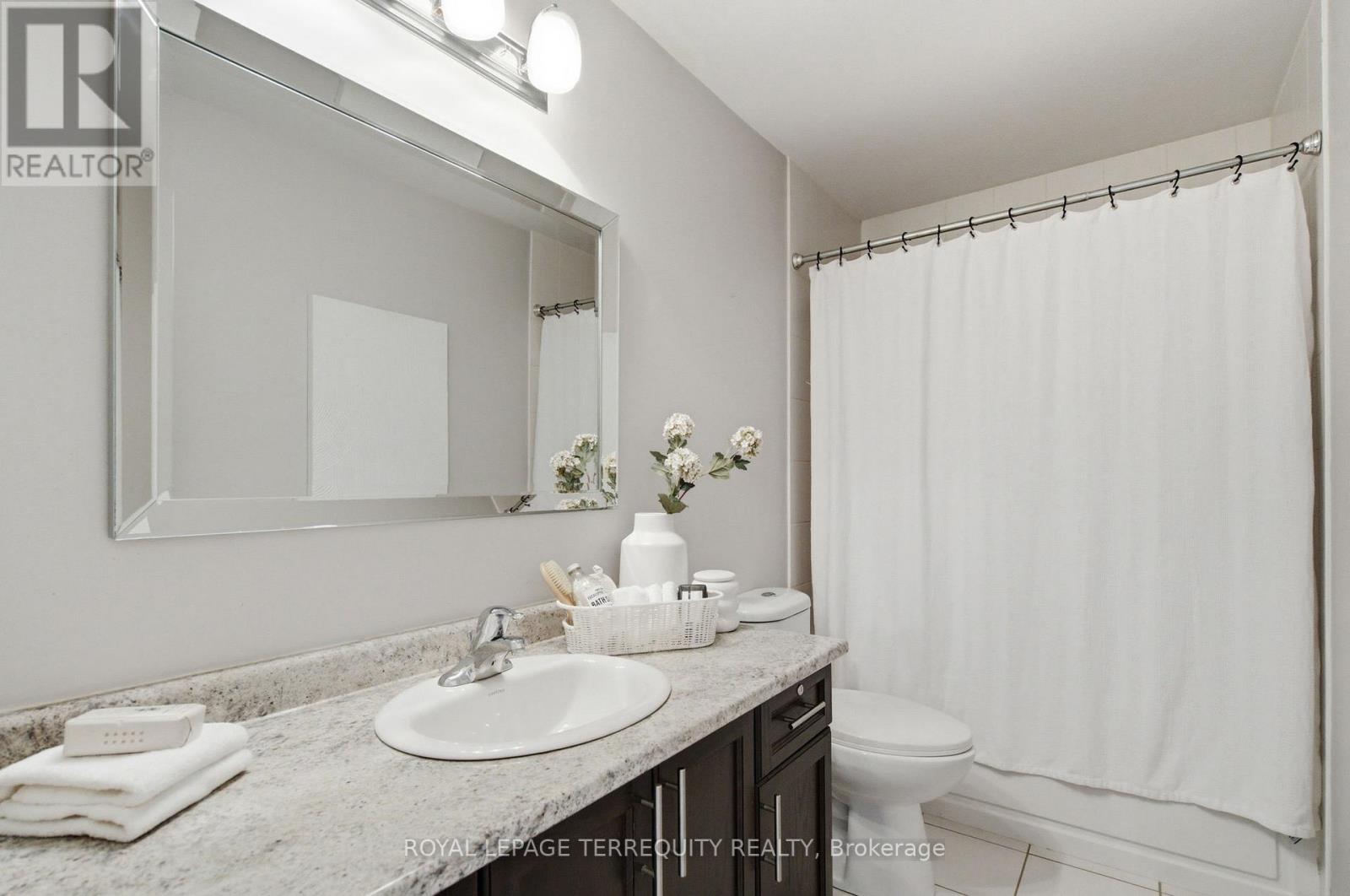 52 Artania Street, Oshawa, Ontario  L1L 0E6 - Photo 20 - E13749626
