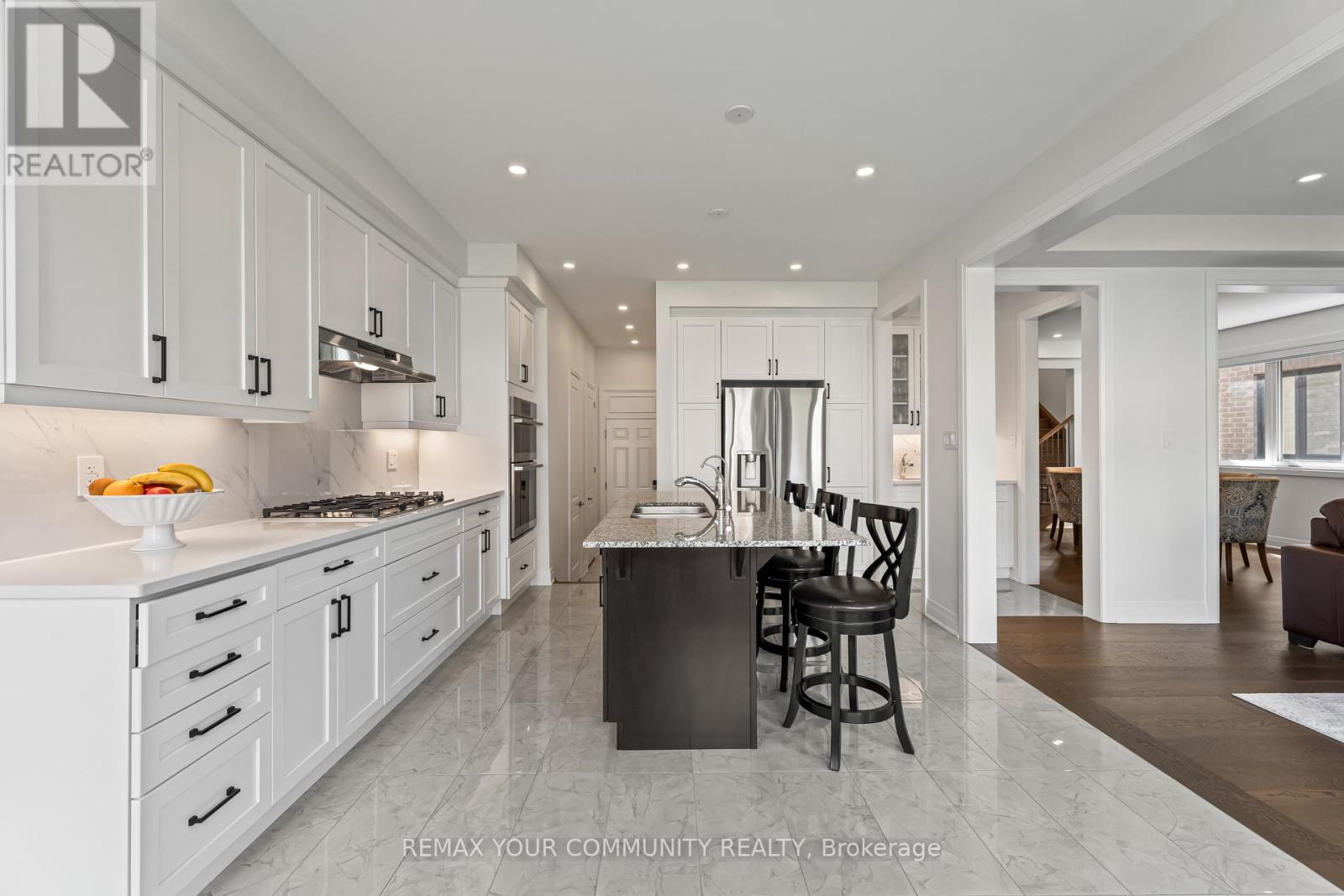 614 Newlove Street, Innisfil, Ontario  L9S 0S2 - Photo 13 - N13749636