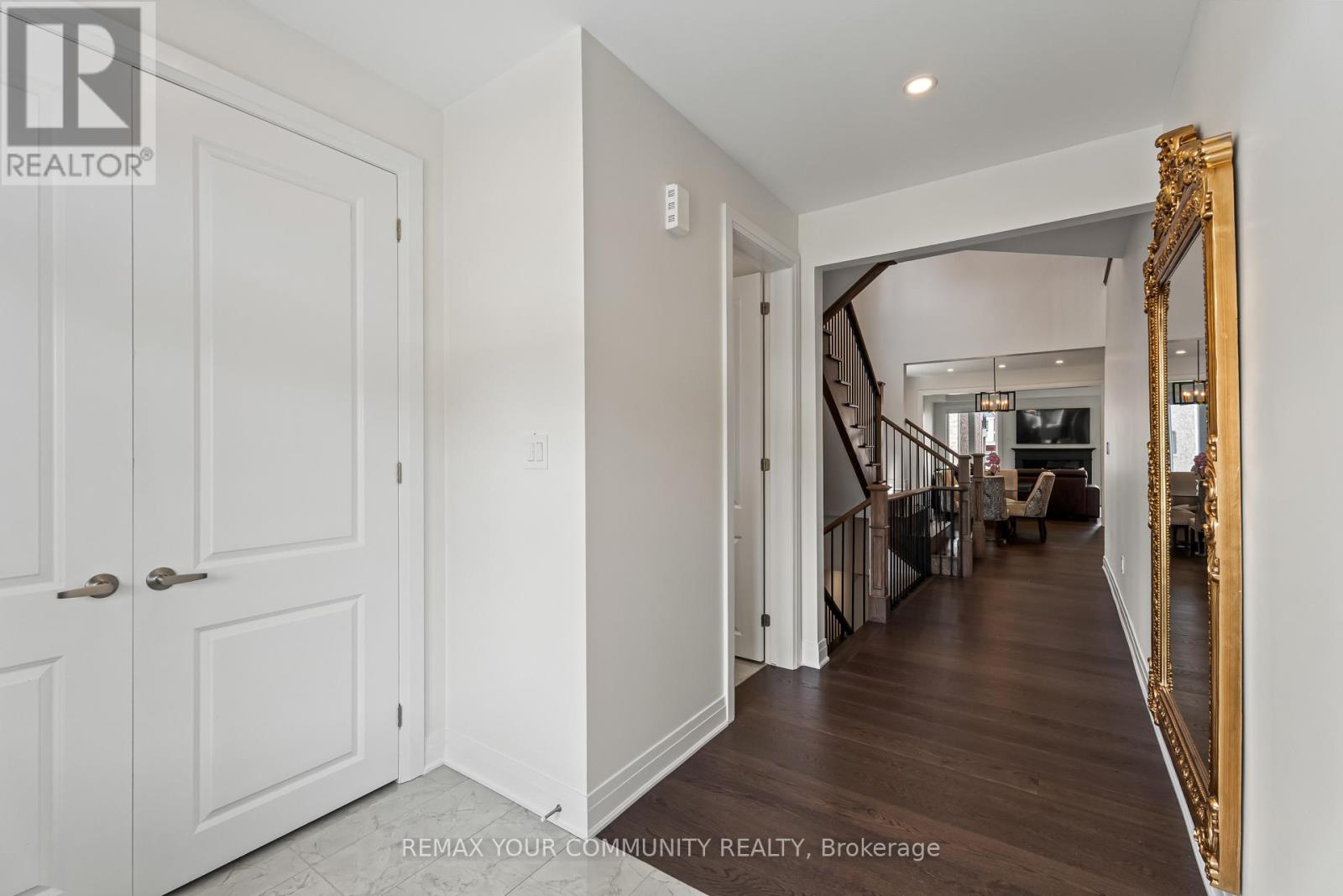 614 Newlove Street, Innisfil, Ontario  L9S 0S2 - Photo 4 - N13749636