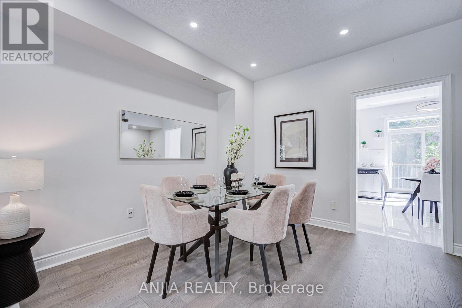 25 Galleria Parkway, Markham, Ontario  L3T 0A4 - Photo 15 - N13749646