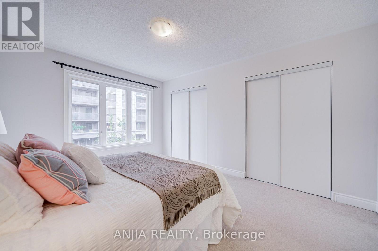25 Galleria Parkway, Markham, Ontario  L3T 0A4 - Photo 32 - N13749646