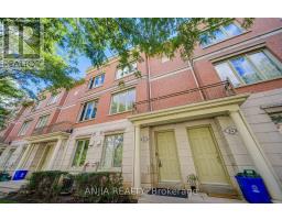 25 GALLERIA PARKWAY, Markham, Ontario
