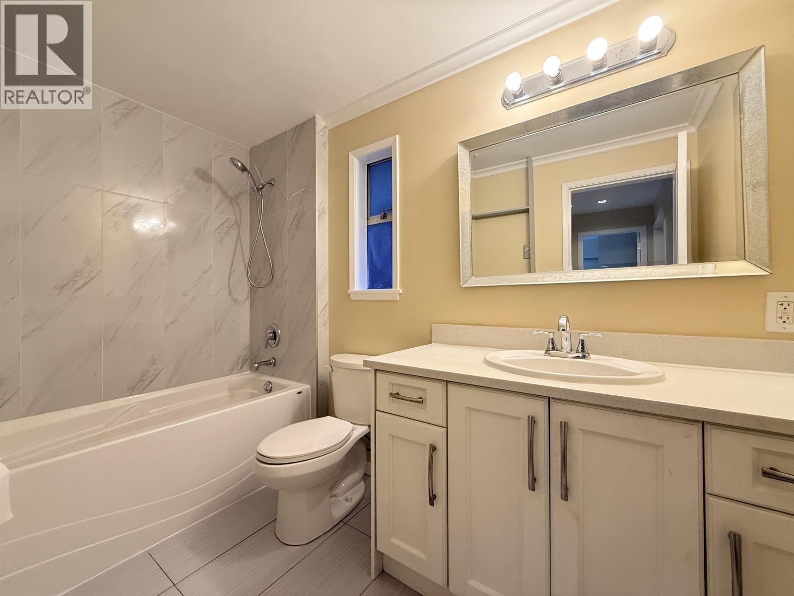 111 Bonnymuir Drive, West Vancouver, British Columbia  V7S 1L4 - Photo 17 - R3161884