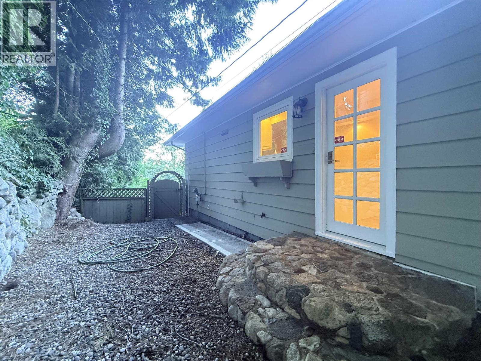 111 Bonnymuir Drive, West Vancouver, British Columbia  V7S 1L4 - Photo 23 - R3161884