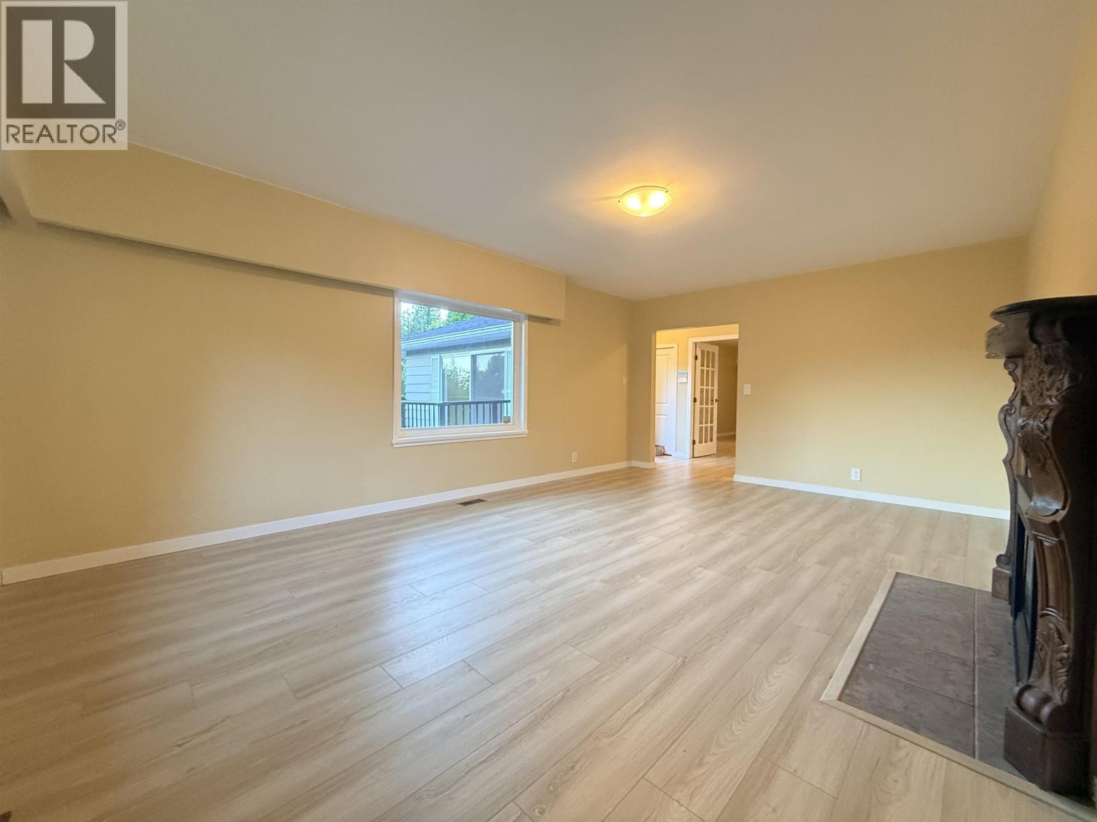 111 Bonnymuir Drive, West Vancouver, British Columbia  V7S 1L4 - Photo 4 - R3161884