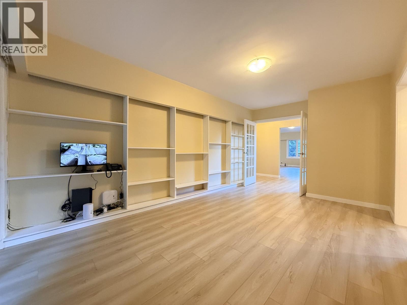 111 Bonnymuir Drive, West Vancouver, British Columbia  V7S 1L4 - Photo 9 - R3161884