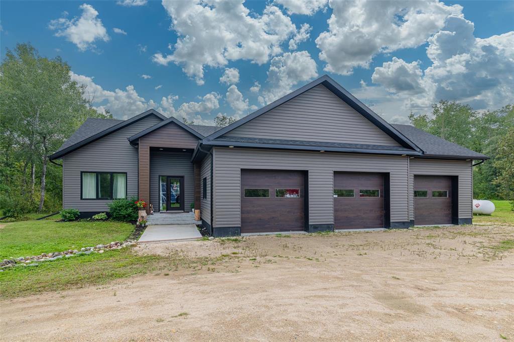 39112 53n Road N Road, St Genevieve, Manitoba  R5J 0B3 - Photo 0 - 202621557