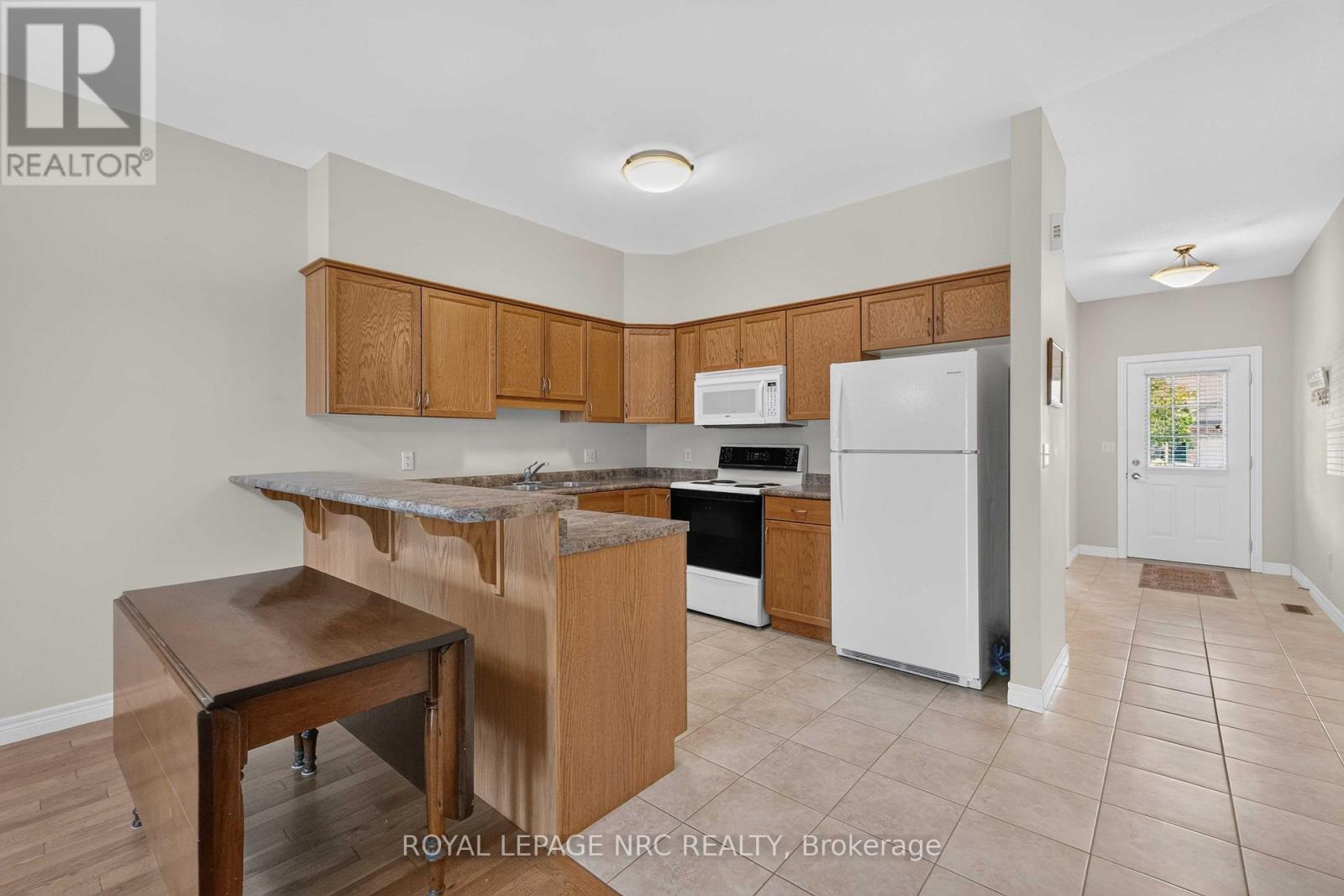 82 Maple Street, Port Colborne, Ontario  L3K 6G7 - Photo 11 - X13749666