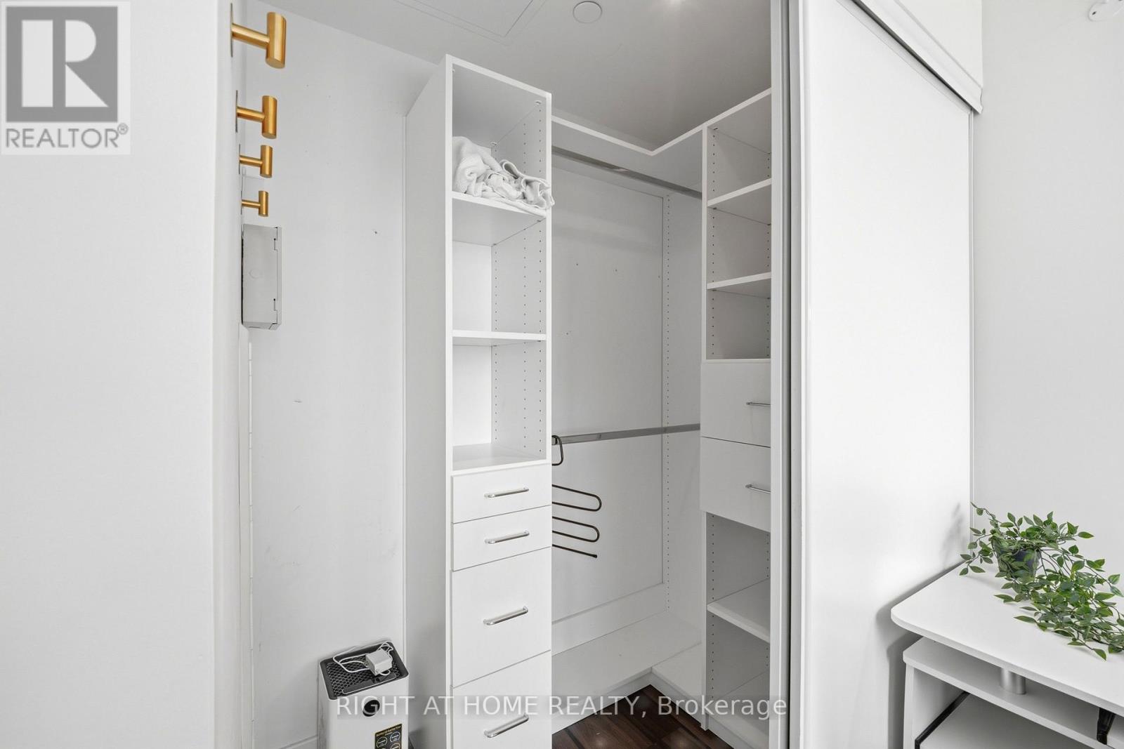 219 - 72 Esther Shiner Boulevard, Toronto, Ontario  M2K 0C4 - Photo 15 - C13749674