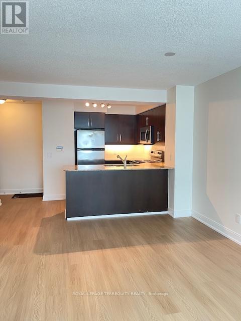 706 - 1 Scott Street, Toronto, Ontario  M5E 1A1 - Photo 2 - C13749682