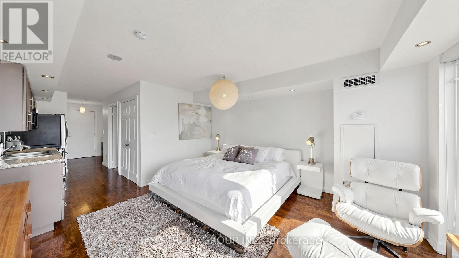 1134 - 250 Wellington Street W, Toronto, Ontario  M5V 3P6 - Photo 10 - C13749698