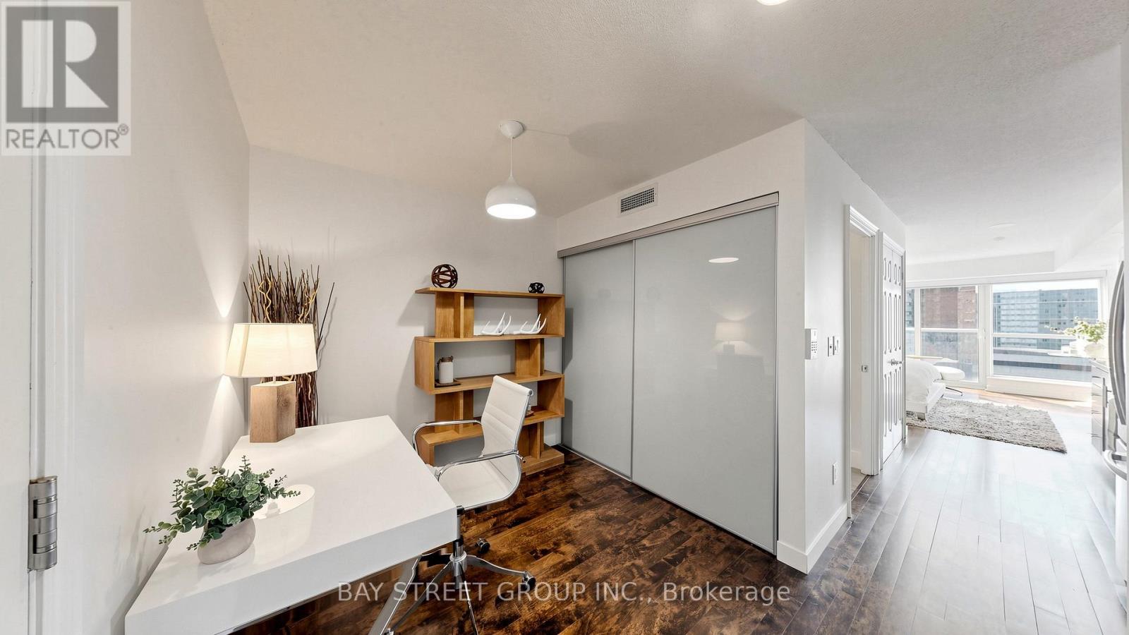 1134 - 250 Wellington Street W, Toronto, Ontario  M5V 3P6 - Photo 14 - C13749698