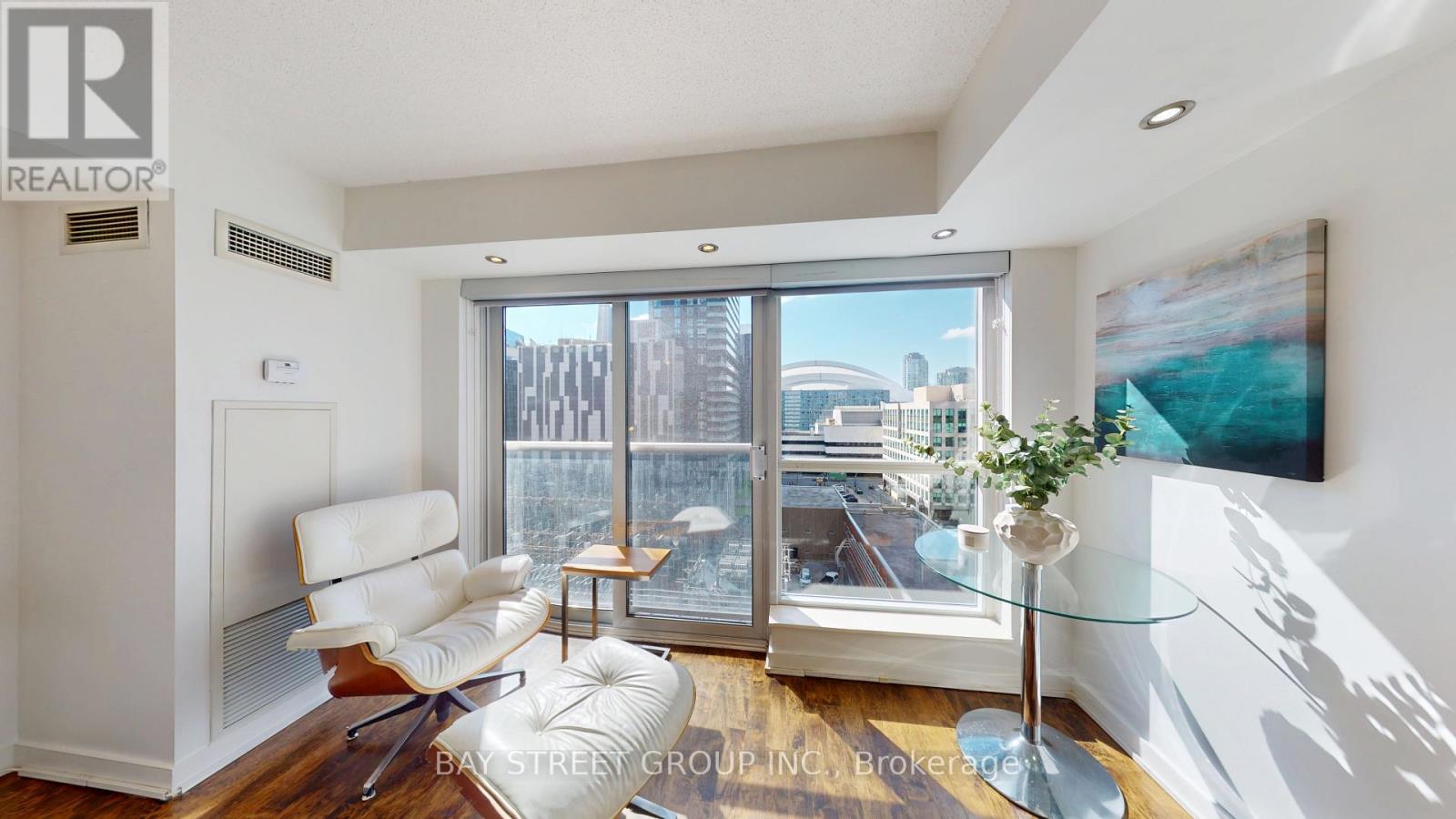1134 - 250 Wellington Street W, Toronto, Ontario  M5V 3P6 - Photo 4 - C13749698