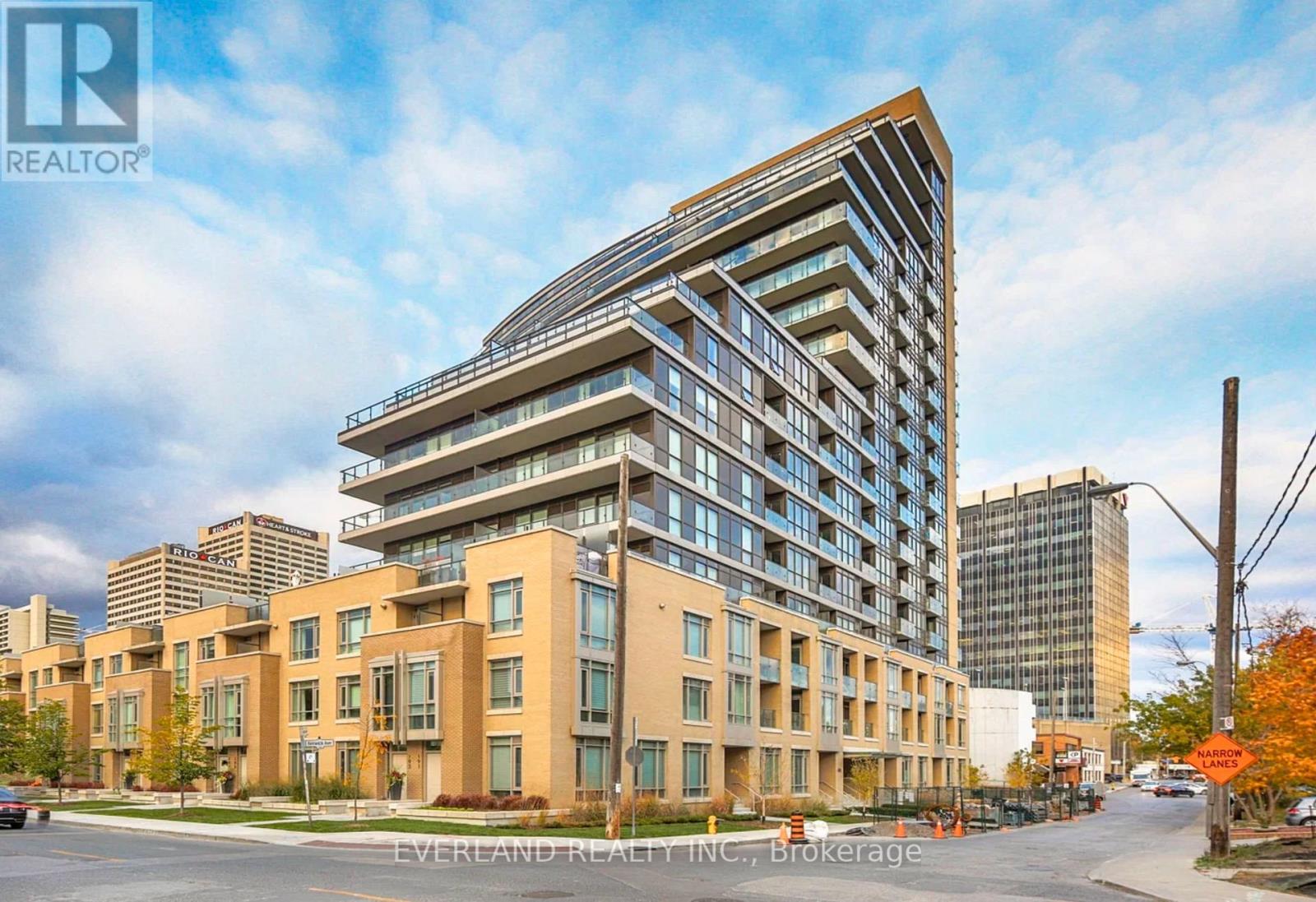 707 - 60 BERWICK AVENUE, Toronto, Ontario