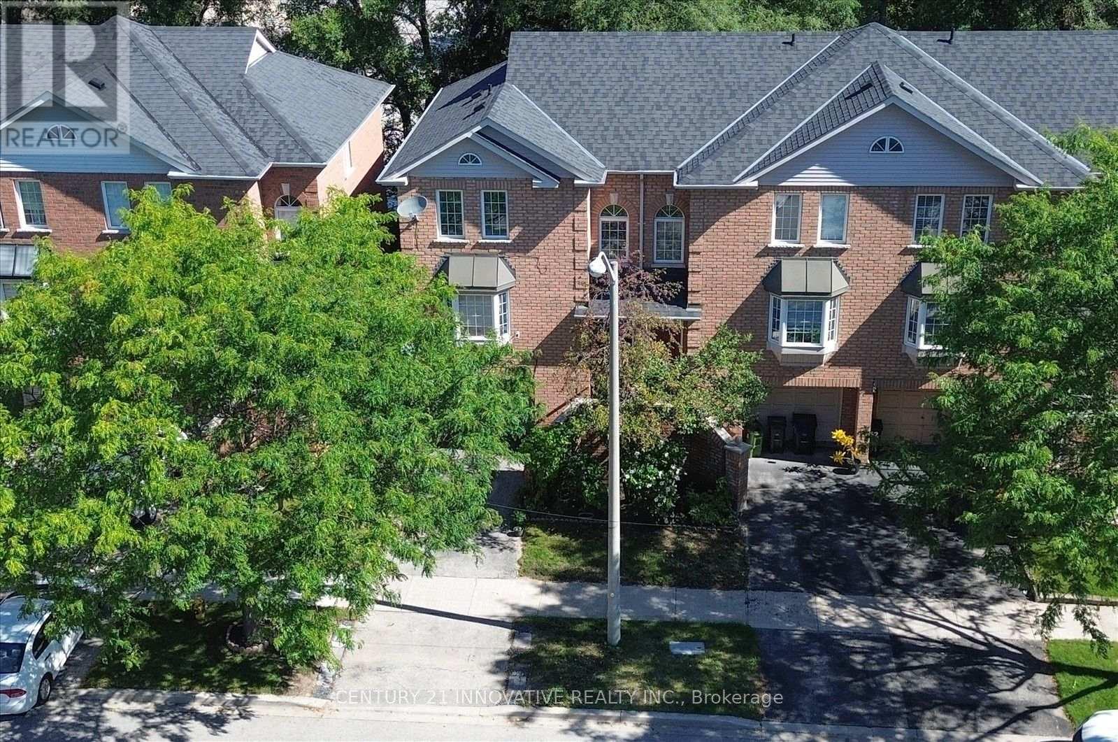 28 Eli Shackleton Court, Toronto, Ontario  M1E 5K3 - Photo 6 - E13749680
