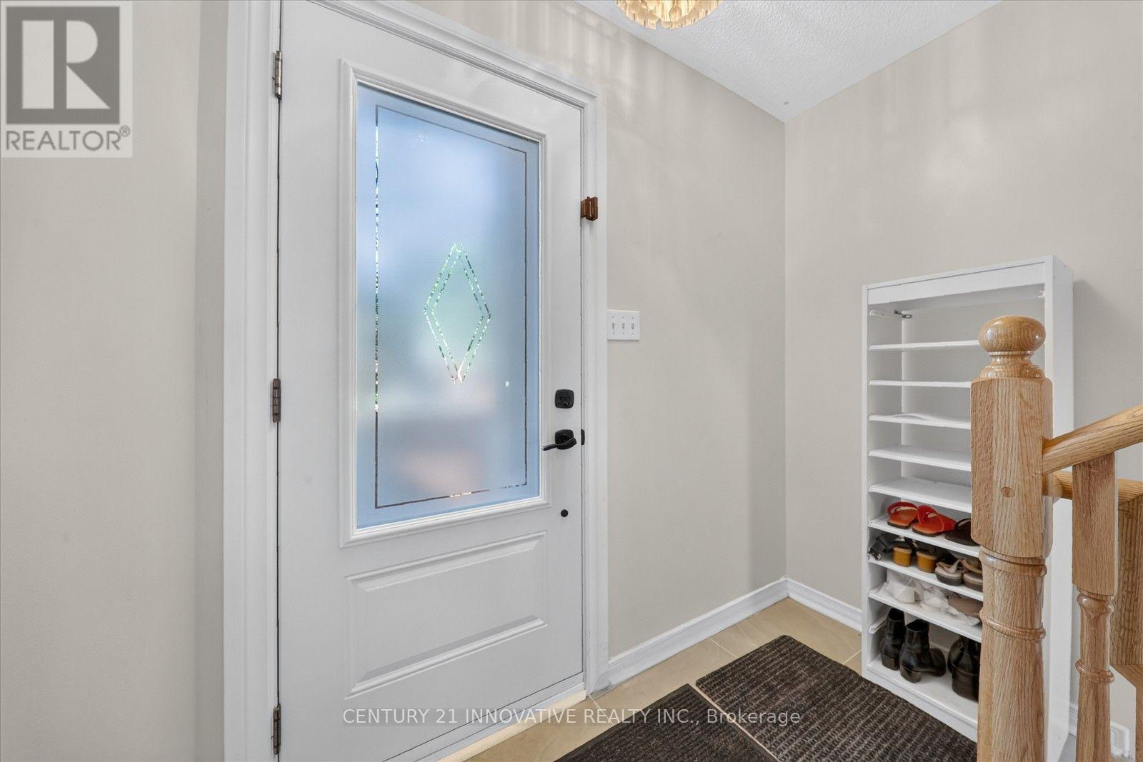 28 Eli Shackleton Court, Toronto, Ontario  M1E 5K3 - Photo 9 - E13749680