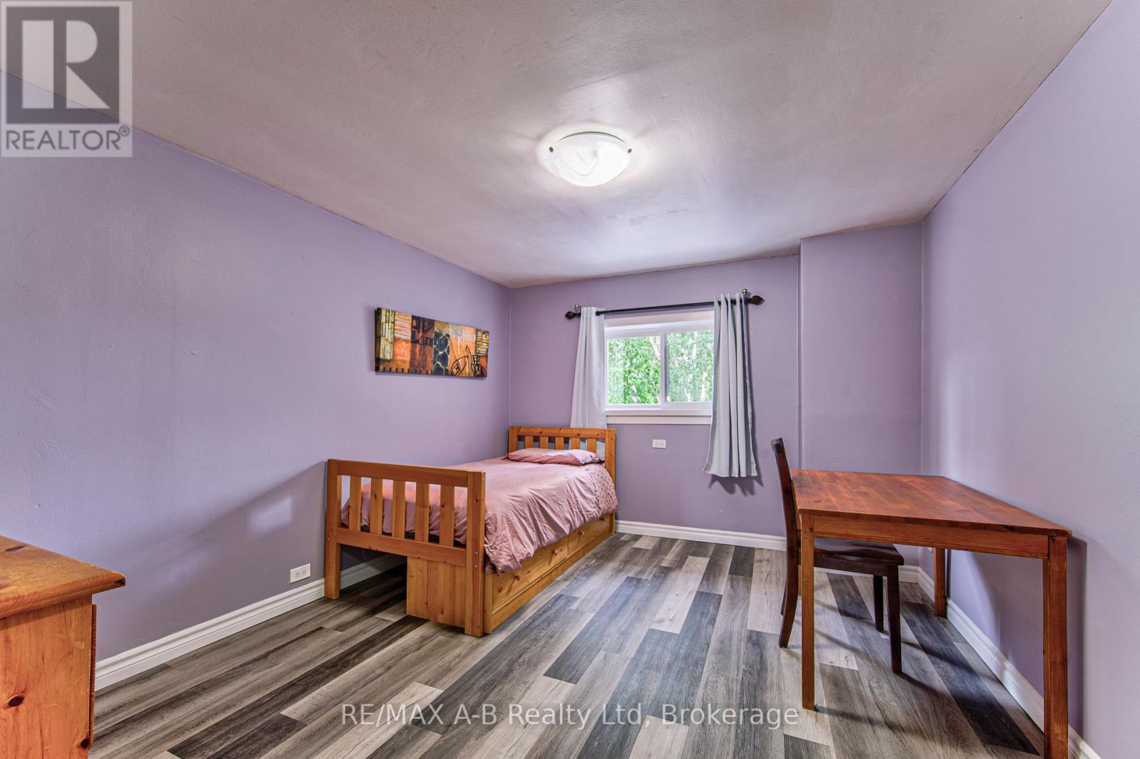 40 Douro Street, Stratford, Ontario  N5A 3R3 - Photo 20 - X13749664